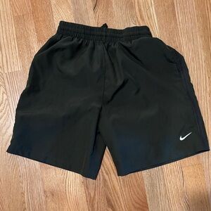 Nike Boys L army green DriFit Tie Front Shorts